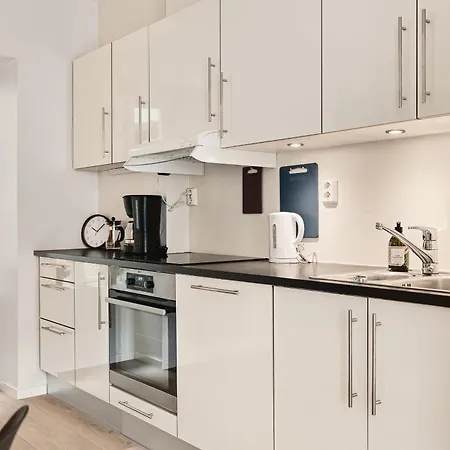 Dinbnb I Historical Building I 50m To Museum