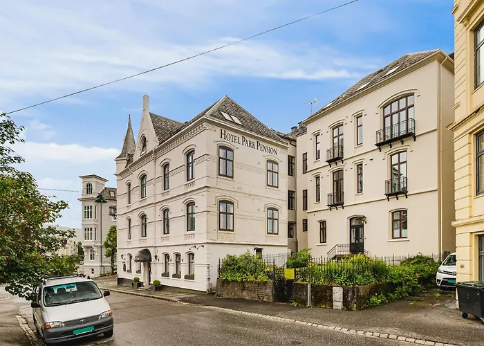 Dinbnb I Historical Building I 50m To Museum